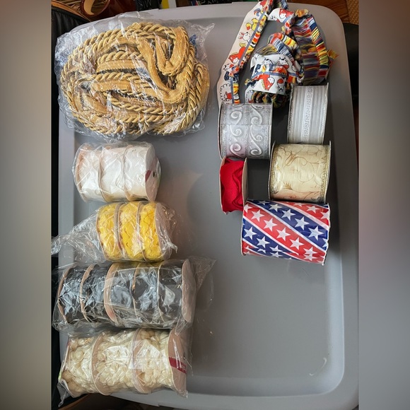 Assorted Decorative Ribbon Set - Picture 1 of 7
